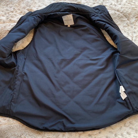NWOT - Thread & Supply quilted vest. Size Medium. - Picture 7 of 13